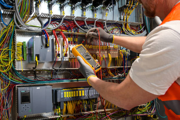 Best Affordable Emergency Electrician  in The Crossings, FL